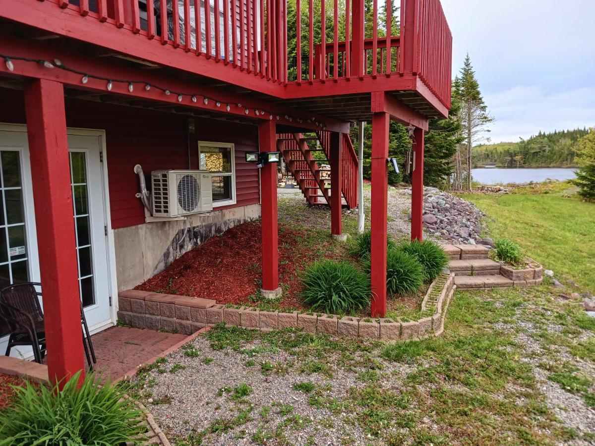 Fiddler'S Lake Escape Gabarus Exterior photo